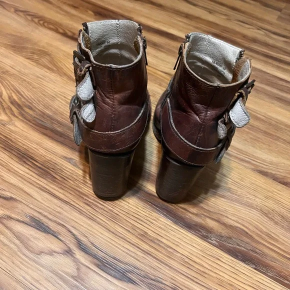 freebird by steven 10 - Picture 4 of 7